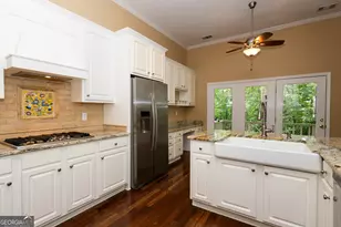 530 Brookside Dr, Macon, GA 31210 - Photo 9