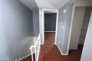 5617 Kingsport Dr NE, Sandy Springs, GA 30342 - Photo 11