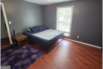 5617 Kingsport Drive NE, Sandy Springs, GA 30342 - Photo 9