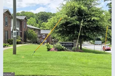 5617 Kingsport Drive NE, Sandy Springs, GA 30342 - Photo 15