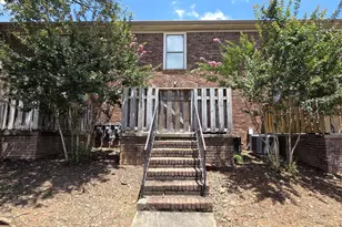 5617 Kingsport Dr NE, Sandy Springs, GA 30342 - Photo 13