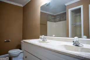 650 N 18th St, Griffin, GA 30223 - Photo 17
