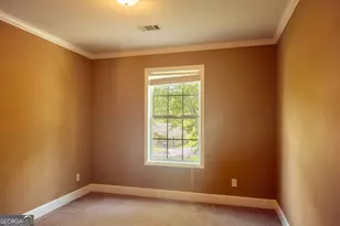 650 N 18th St, Griffin, GA 30223 - Photo 21