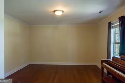 650 N 18th Street, Griffin, GA 30223 - Photo 7