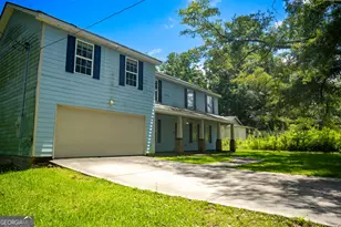 650 N 18th St, Griffin, GA 30223 - Photo 5