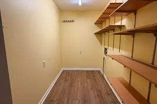 300 Robinson Dr, Carrollton, GA 30117 - Photo 7