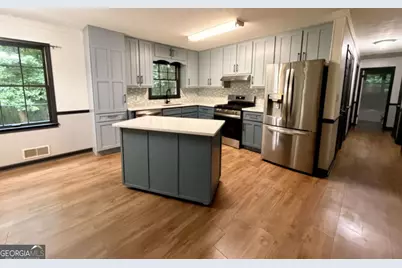 300 Robinson Drive, Carrollton, GA 30117 - Photo 5
