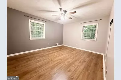 300 Robinson Drive, Carrollton, GA 30117 - Photo 9
