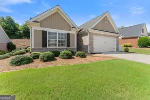 316 Lakeview Bend Cir, Jefferson, GA 30549 - Photo 3