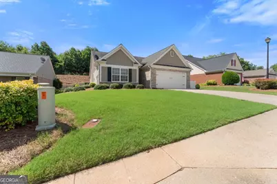 316 Lakeview Bend Circle, Jefferson, GA 30549 - Photo 9