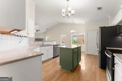 316 Lakeview Bend Circle, Jefferson, GA 30549 - Photo 11