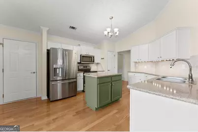 316 Lakeview Bend Circle, Jefferson, GA 30549 - Photo 15