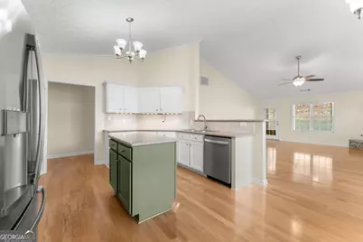 316 Lakeview Bend Circle, Jefferson, GA 30549 - Photo 13