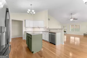316 Lakeview Bend Cir, Jefferson, GA 30549 - Photo 13