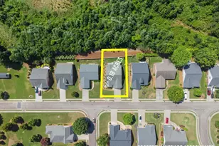 316 Lakeview Bend Cir, Jefferson, GA 30549 - Photo 47