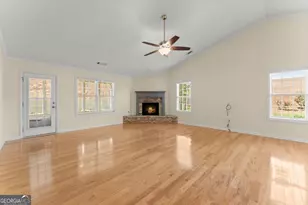 316 Lakeview Bend Cir, Jefferson, GA 30549 - Photo 21