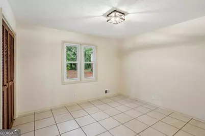 5460 Chanterella Court SW, Lilburn, GA 30047 - Photo 13