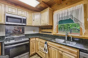 85 Edgewater Dr, Griffin, GA 30223 - Photo 13