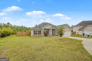 258 Whipple Ave, Hinesville, GA 31313 - Photo 3
