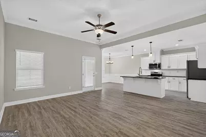 258 Whipple Avenue, Hinesville, GA 31313 - Photo 7