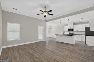 258 Whipple Ave, Hinesville, GA 31313 - Photo 7