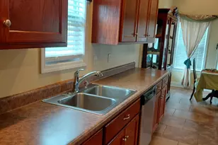585 Live Oak Way Way, Dublin, GA 31021 - Photo 11