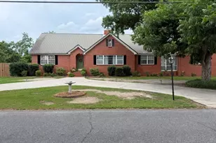 1501 Parkway Dr, Vidalia, GA 30474 - Photo 1