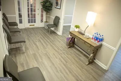 425 E Crossville Road, Roswell, GA 30075 - Photo 5