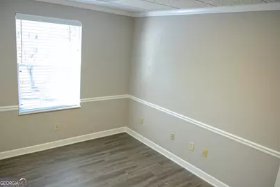 425 E Crossville Road, Roswell, GA 30075 - Photo 9