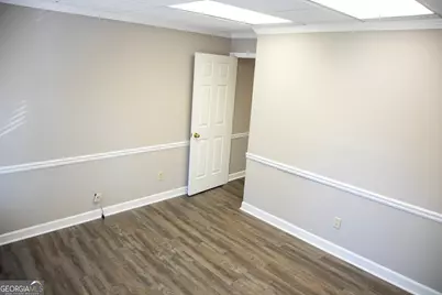 425 E Crossville Road, Roswell, GA 30075 - Photo 11