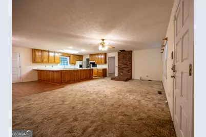 240 Bent Oak Drive, Cornelia, GA 30531 - Photo 11