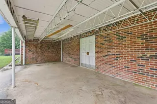 19 Colonial Dr, Newnan, GA 30263 - Photo 37