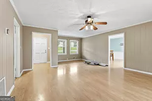 19 Colonial Dr, Newnan, GA 30263 - Photo 13