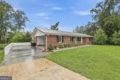 19 Colonial Drive, Newnan, GA 30263 - Photo 5