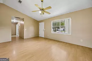 103 Almond Cir, Kingsland, GA 31548 - Photo 5
