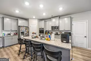 415 Traditions Ln, Hampton, GA 30228 - Photo 17