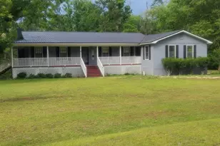 185 Veal St, Swainsboro, GA 30401 - Photo 1