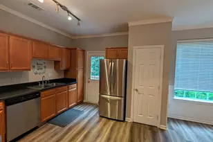 370 Brentwood Dr, Newnan, GA 30263 - Photo 7