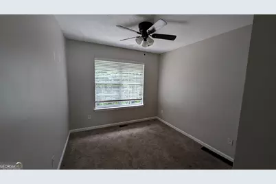 370 Brentwood Drive, Newnan, GA 30263 - Photo 17