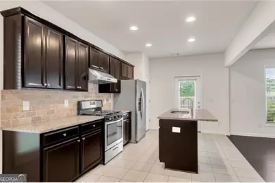 4920 Breezewood Circle, Alpharetta, GA 30004 - Photo 11