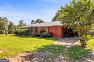 2281 Jot Em Down Rd, Danielsville, GA 30633 - Photo 1