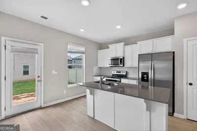 11967 Brightside Parkway, Hampton, GA 30228 - Photo 9