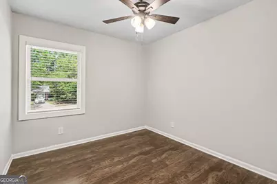 8154 Tudor Drive, Jonesboro, GA 30238 - Photo 13