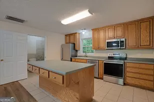 142 Mountain View Rd, Lavonia, GA 30553 - Photo 17