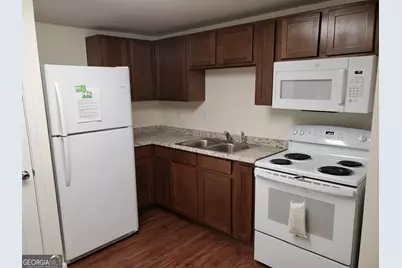 312 Crescent Drive #APT A4, Dublin, GA 31021 - Photo 5