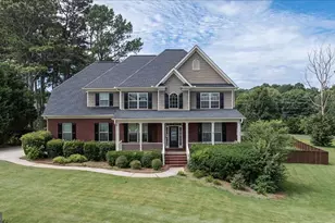 136 Dunedin Dr, Bethlehem, GA 30620 - Photo 1