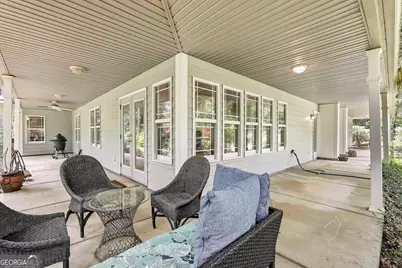 207 Steeplechase, Barnesville, GA 30204 - Photo 5
