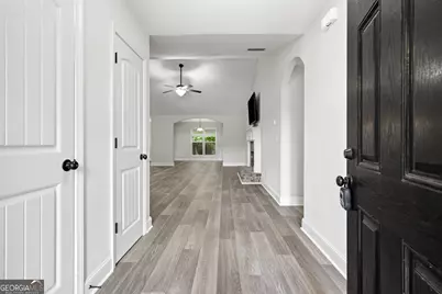 139 Goldshore Way, Statham, GA 30666 - Photo 3