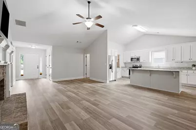 139 Goldshore Way, Statham, GA 30666 - Photo 5