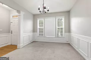 7373 Gossamer St, Union City, GA 30291 - Photo 9